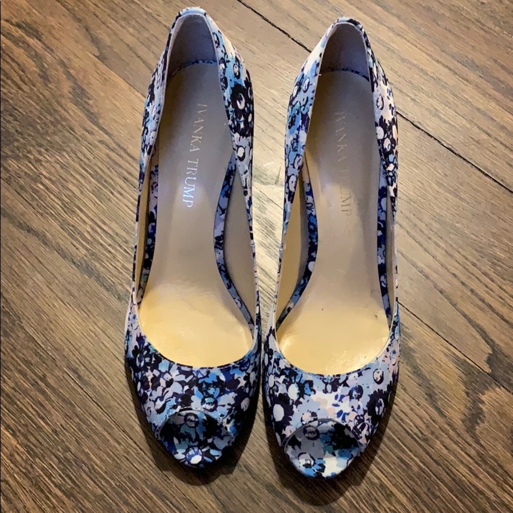 Ladies dress heel